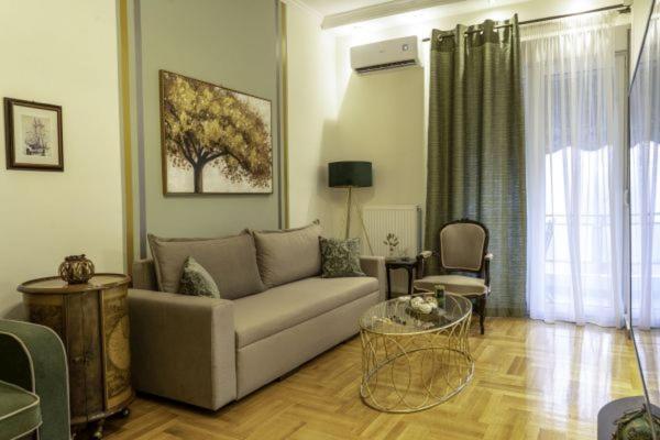G102 Κεντρικό Πολυτελές Διαμέρισμα Lägenhet Volos Exteriör bild